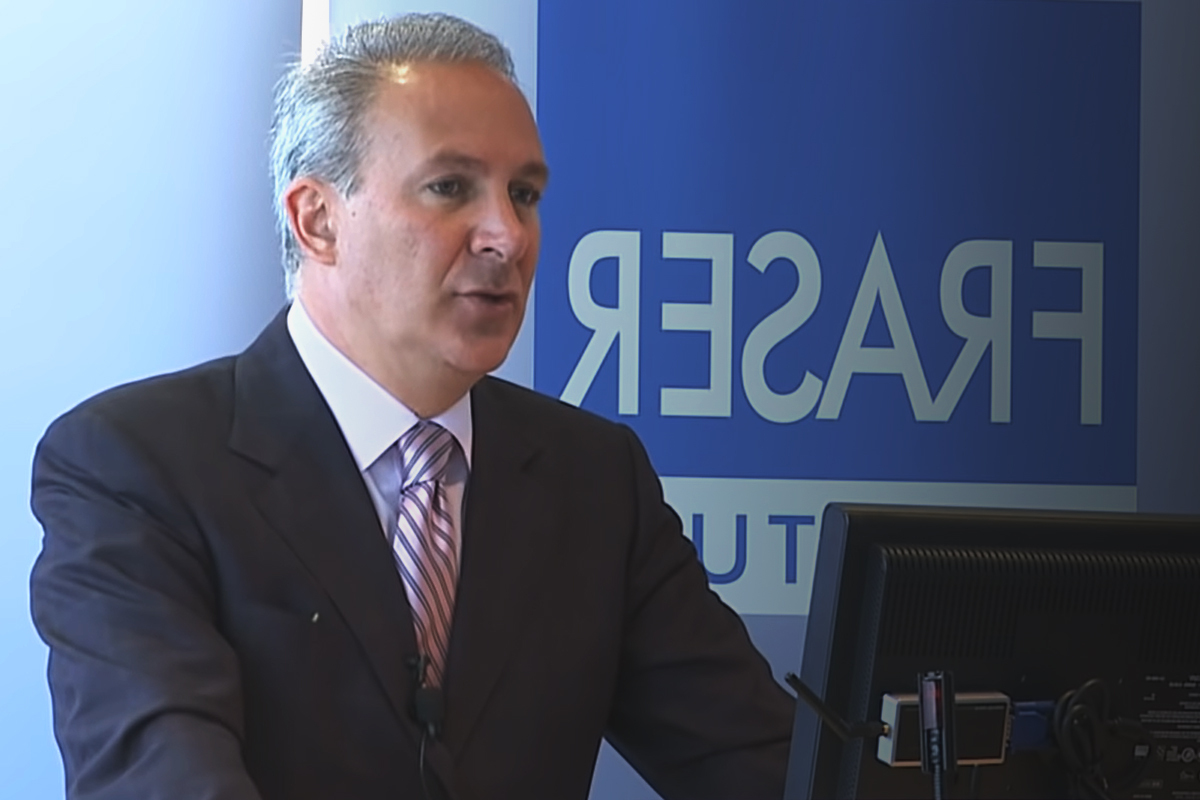 Peter Schiff Unveils How He Would Have Spent Bitcoin Profits Now Had He Bought BTC Early