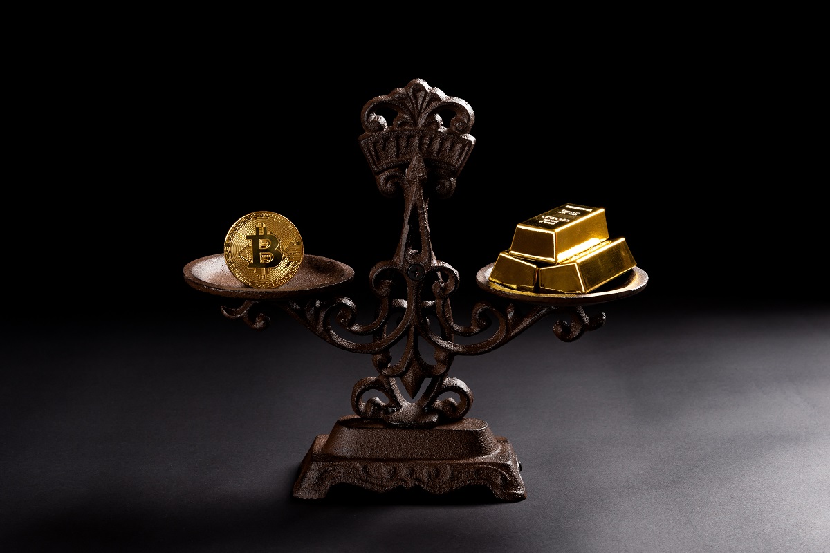 Bitcoin Has Replaced Gold, Says Billionaire Chamath Palihapitiya