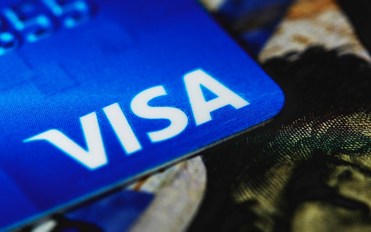 Visa to Keep Contributing to Crypto Ecosystem, Visa's Head of Crypto Explains Why
