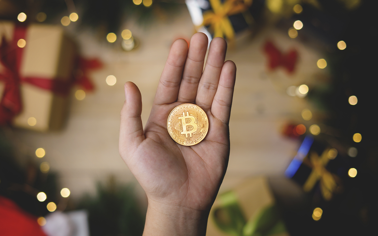 Bitcoin for $24,000, Ethereum for $600: Here’s How Much Cryptocurrencies Worth in 2020’s Christmas