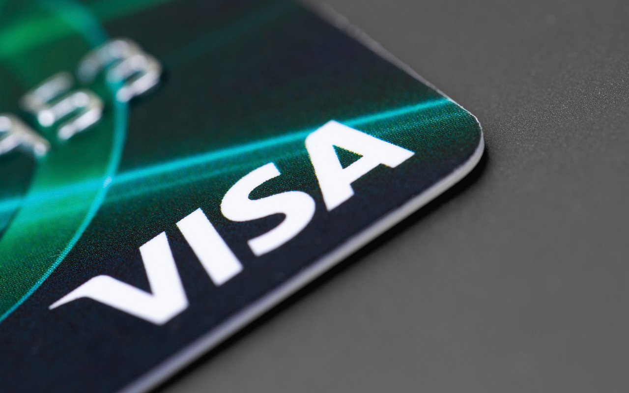 Visa Survey Forecasts Cryptocurrency Merchant Adoption Boom