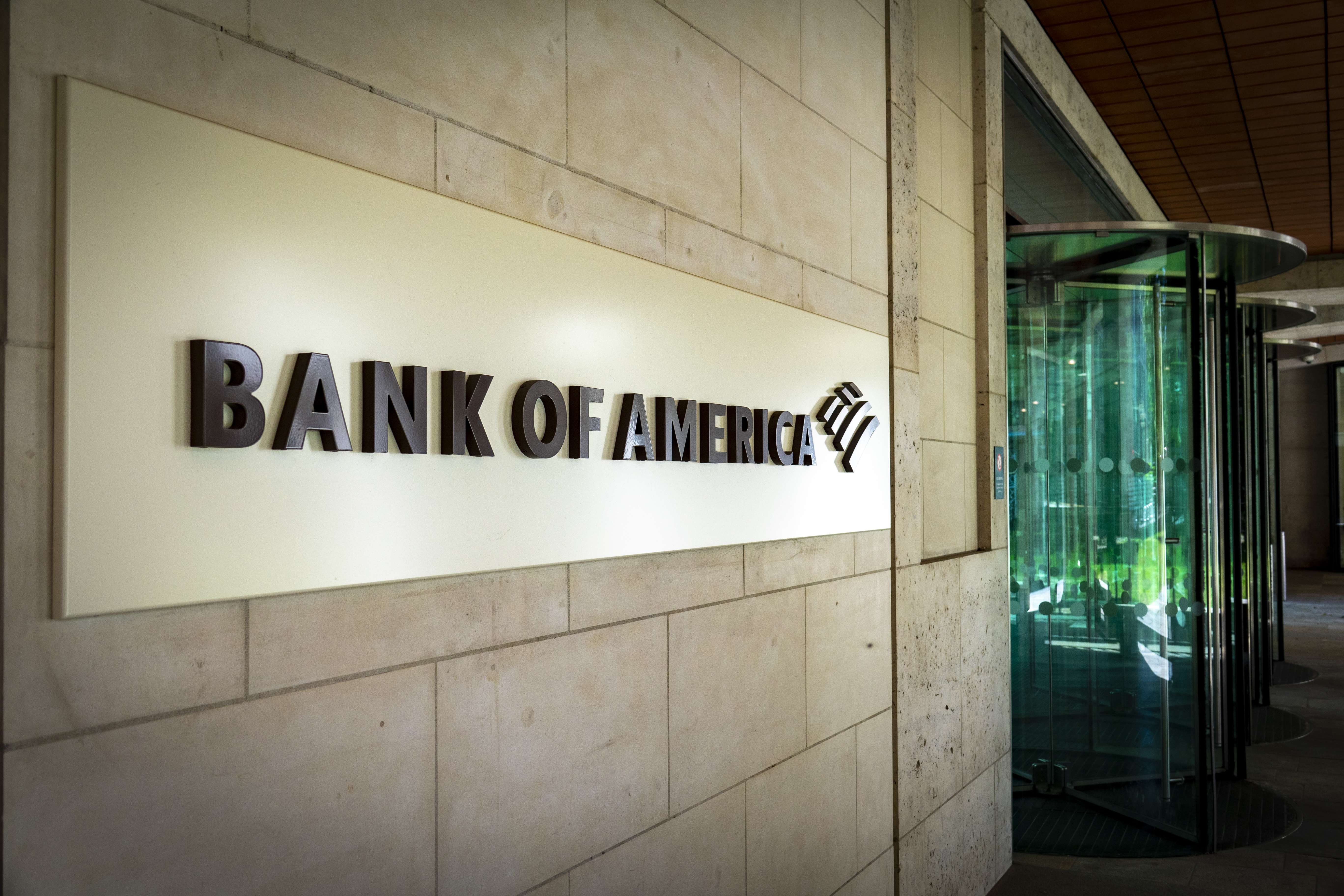 Solana Predicted to Eat Away at Ethereum's Market Share by Bank of America