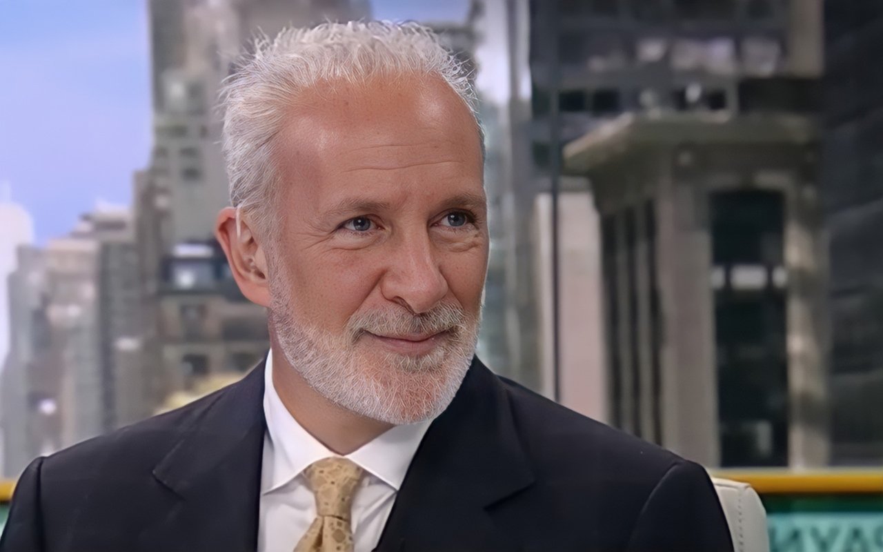 Economist Peter Schiff Says His Prediction for BTC and ETH Prices Nearly 100% Confirmed