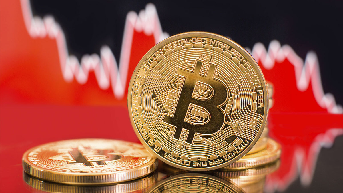 Bitcoin Is At Extreme Discount Right Now, Says Senior Bloomberg Strategist