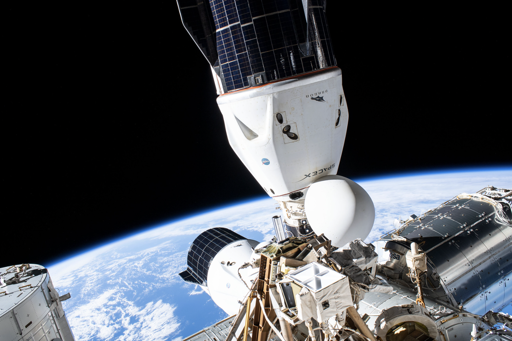 Bitcoin Magnate to Fly into Space Tomorrow