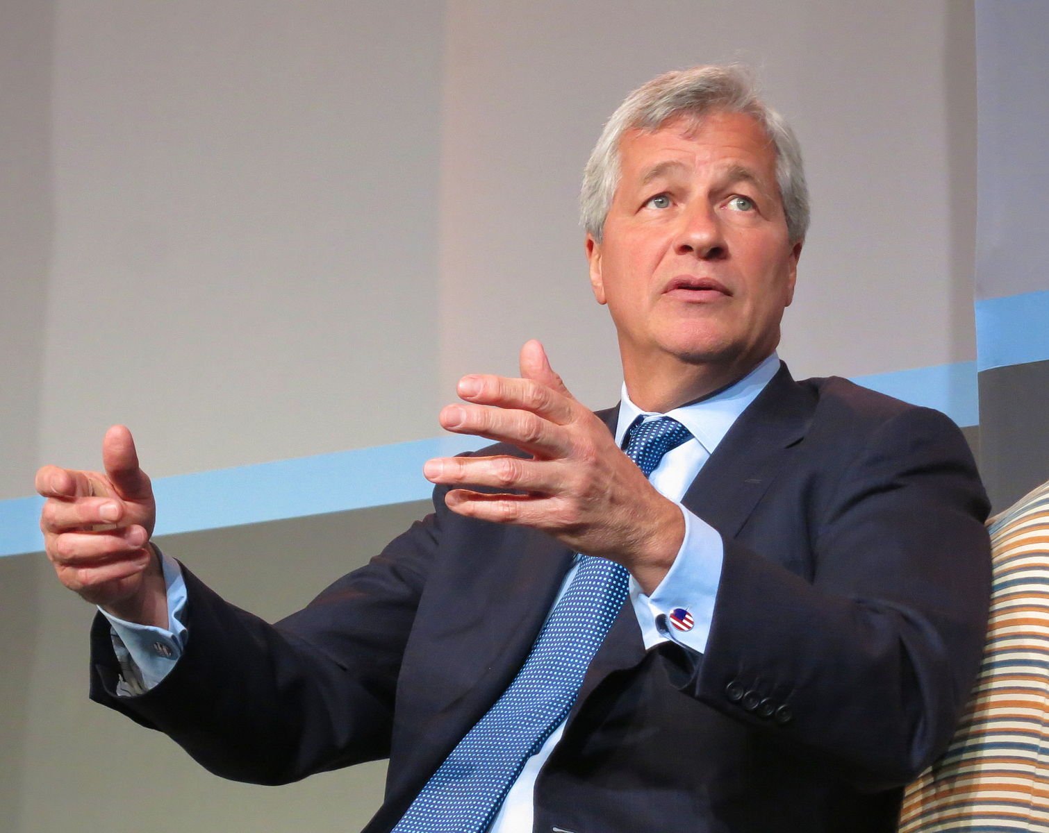 JPMorgan CEO Says US Shouldn't Stockpile Bitcoin