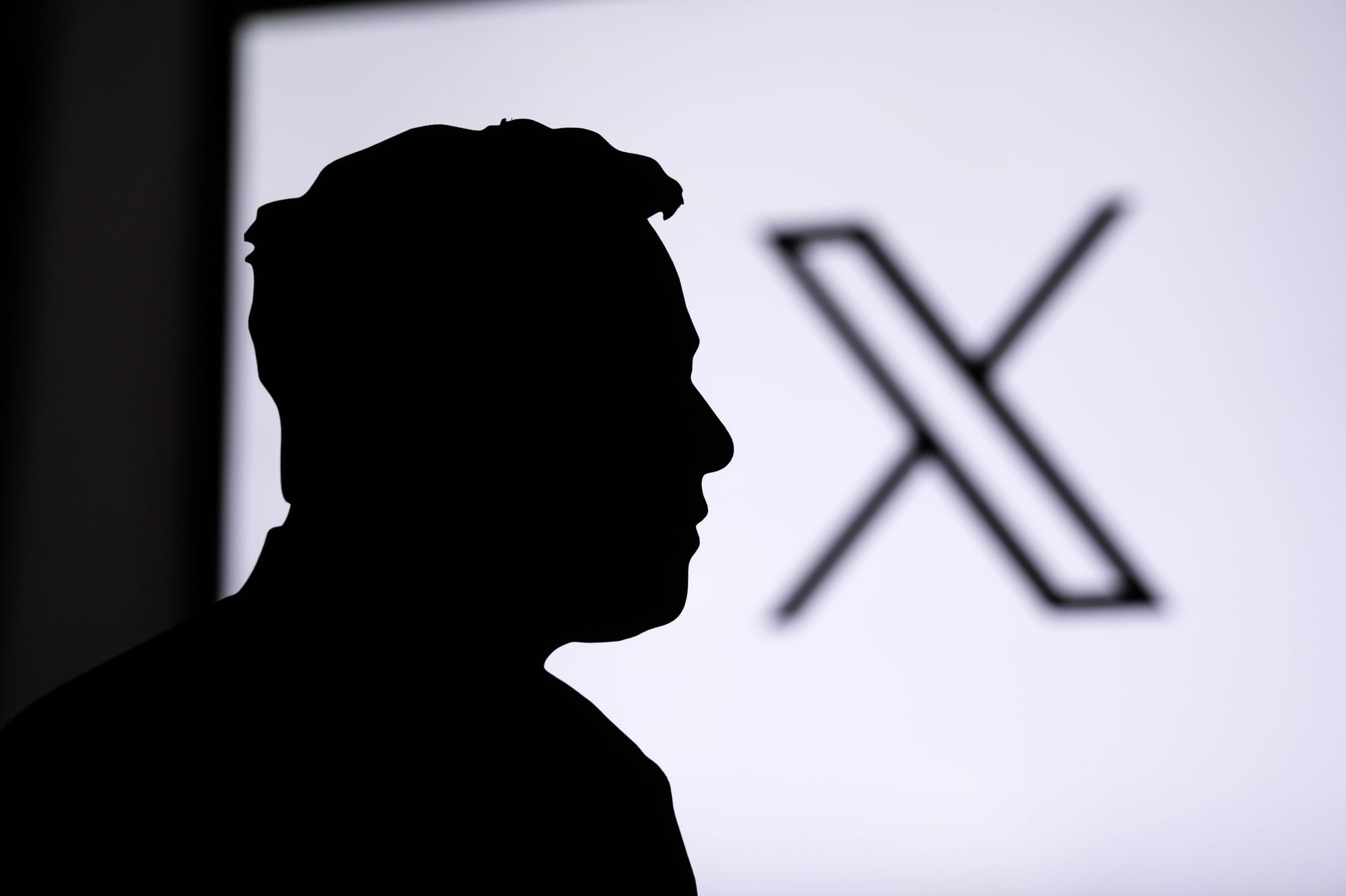'Robbing Your Followers': X Product Chief Blasts Top Influencer Over Crypto Scam Promo