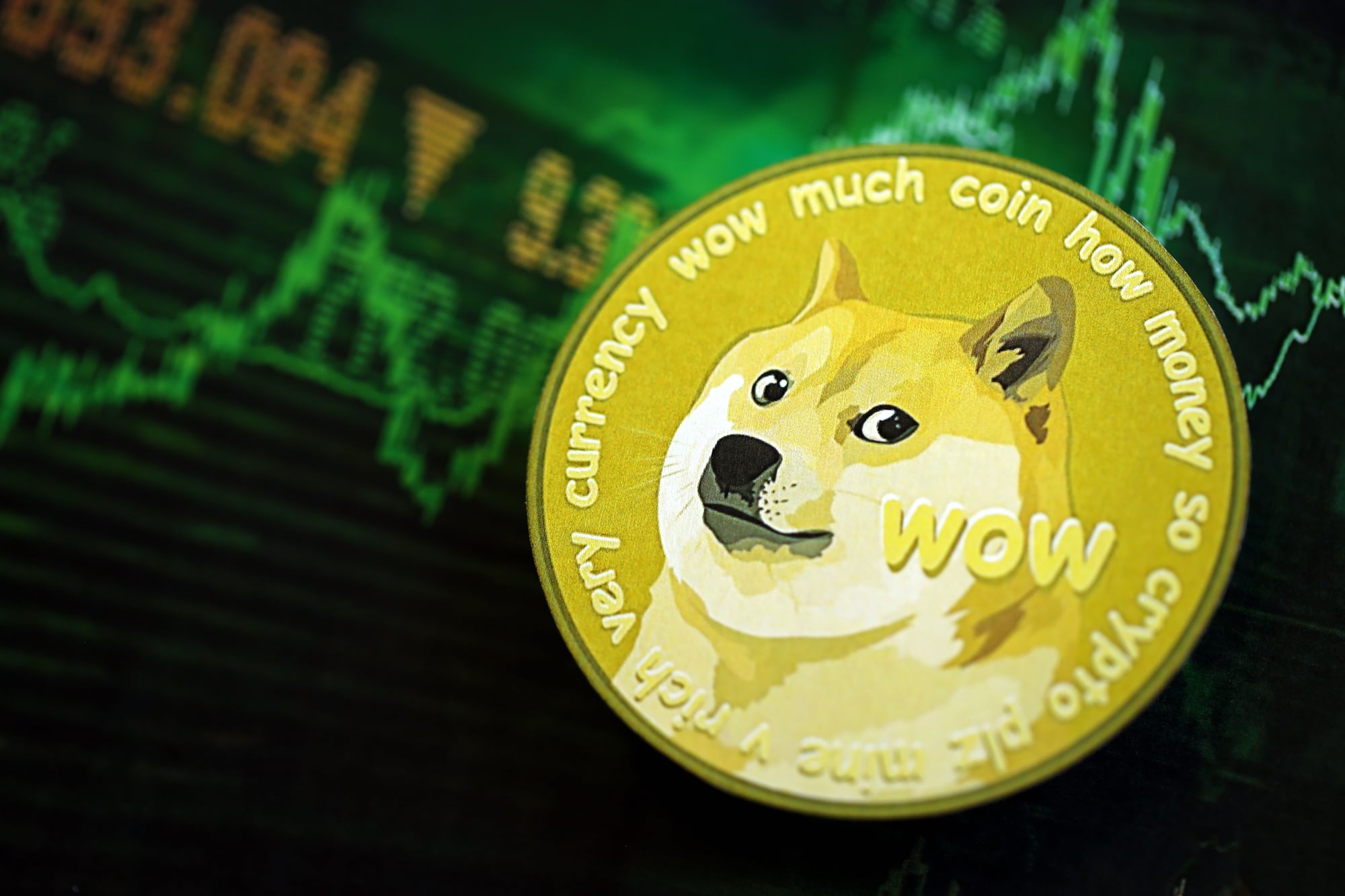 Dogecoin Teases 27% Breakout out of Bollinger Bands as ETF Inflows Hit 3-Week Streak