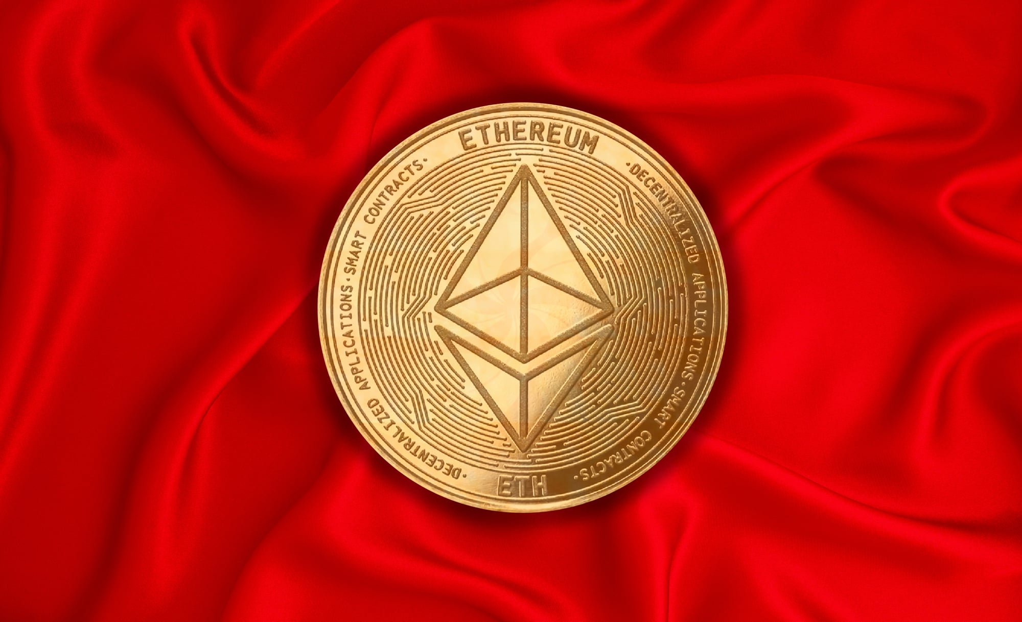 Ethereum to $10,000: Top XRP Analyst Reveals Real Level He Plans to Sell ETH