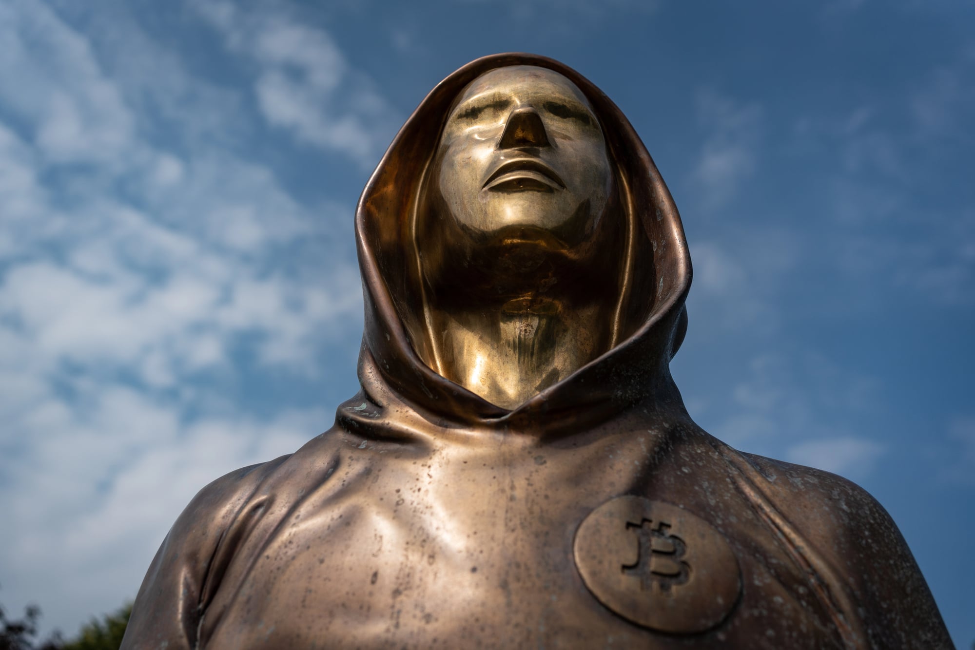 Can You Guess Satoshi's Private Bitcoin Key? The Reality Behind Viral $70 Billion Wallet Debate