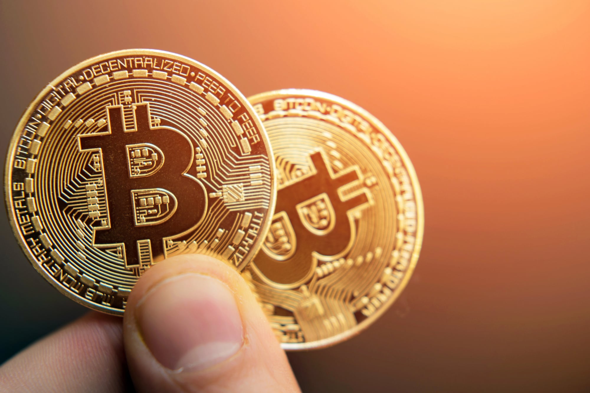 'Head & Shoulders' Pattern Appears on Bitcoin Price Chart: Why $67,200 Is Key Level to Watch Next
