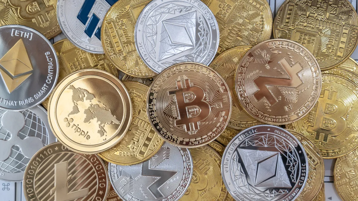 $1 Trillion Altcoin Breakout: What Big Money Move Into ZEC, XRP, and DOGE Really Means
