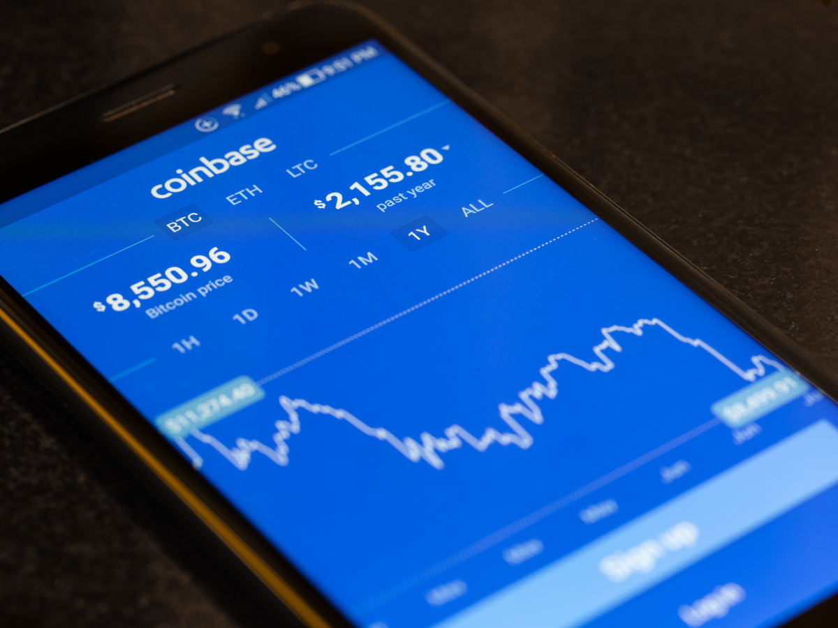 BREAKING: Coinbase Shares Start Trading on Nasdaq