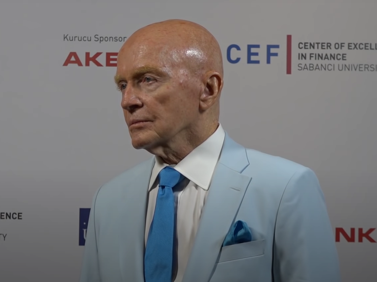 mark mobius bitcoin