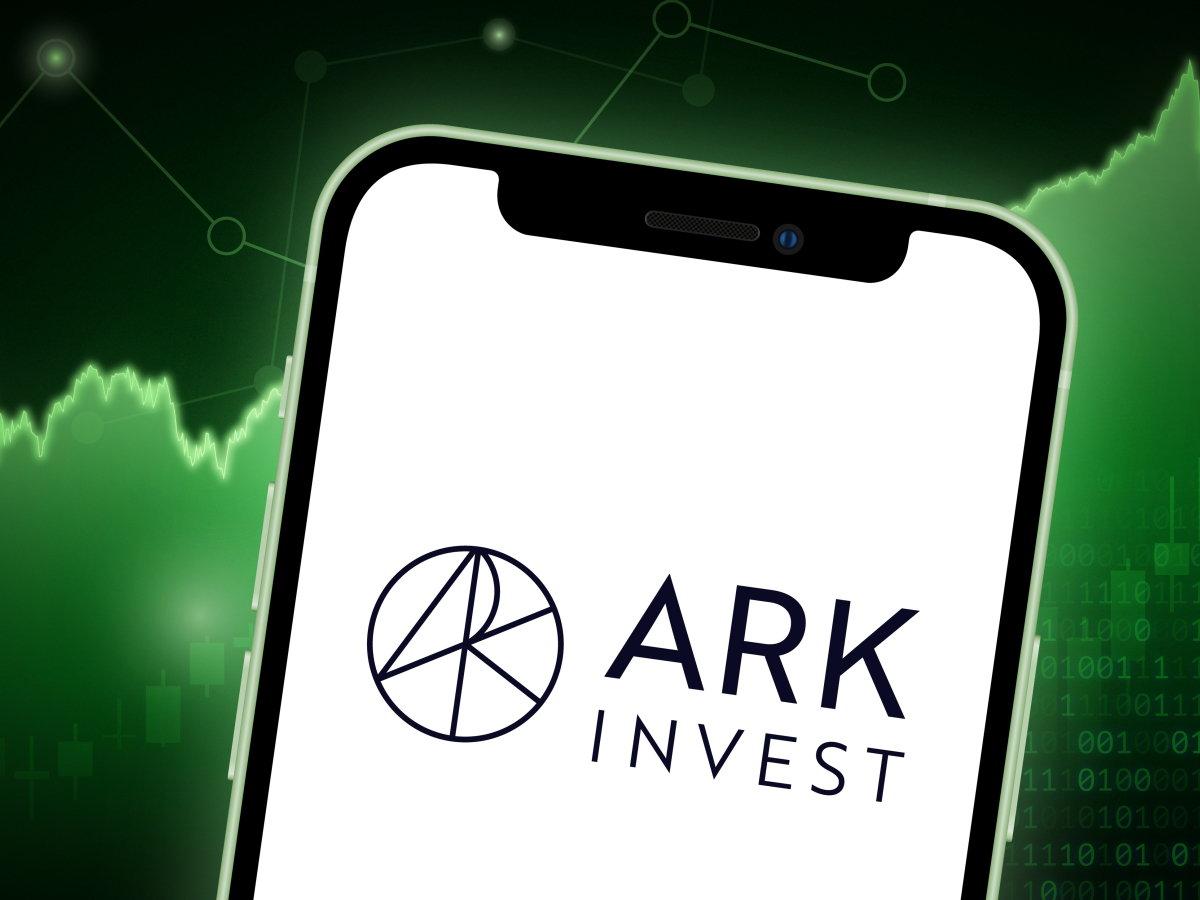 ark buys bitcoin