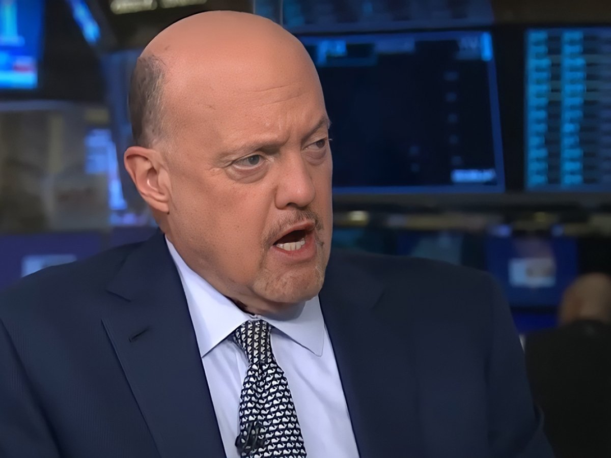 Jim Cramer Expects Bitcoin to Dump to ,000, Its “Pre-Fiasco” Level
