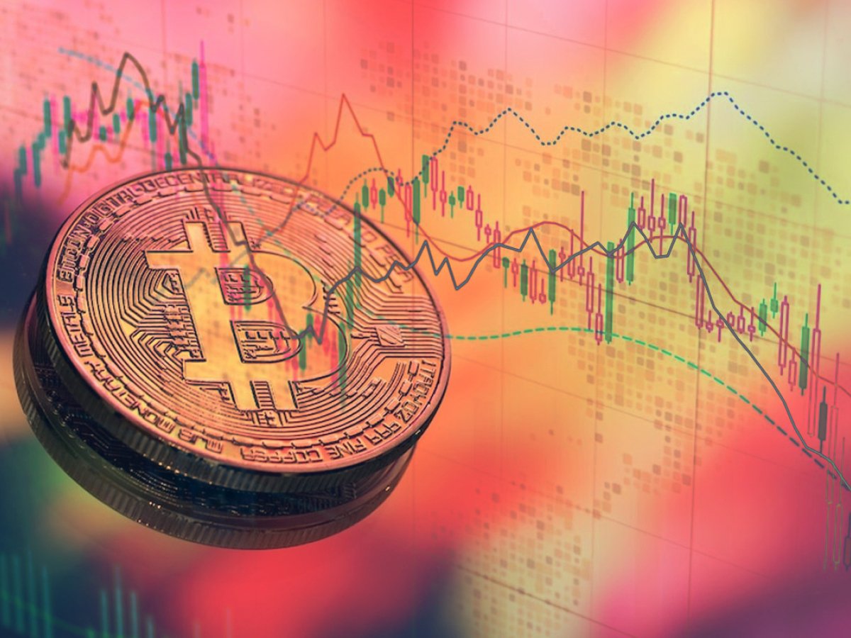 Bitcoin Briefly Reclaims ,000 Before Paring Gains