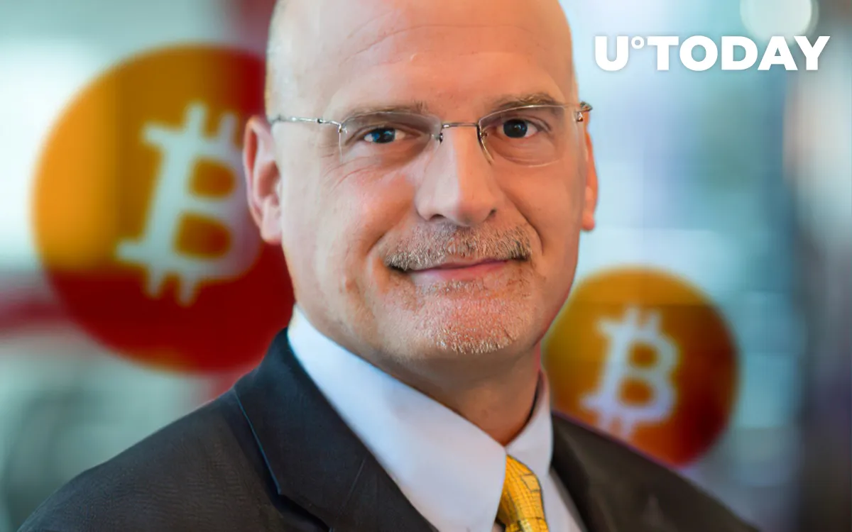 Bitcoin on Track for $100,000, Says Bloomberg Intelligence Analyst Mike McGlone