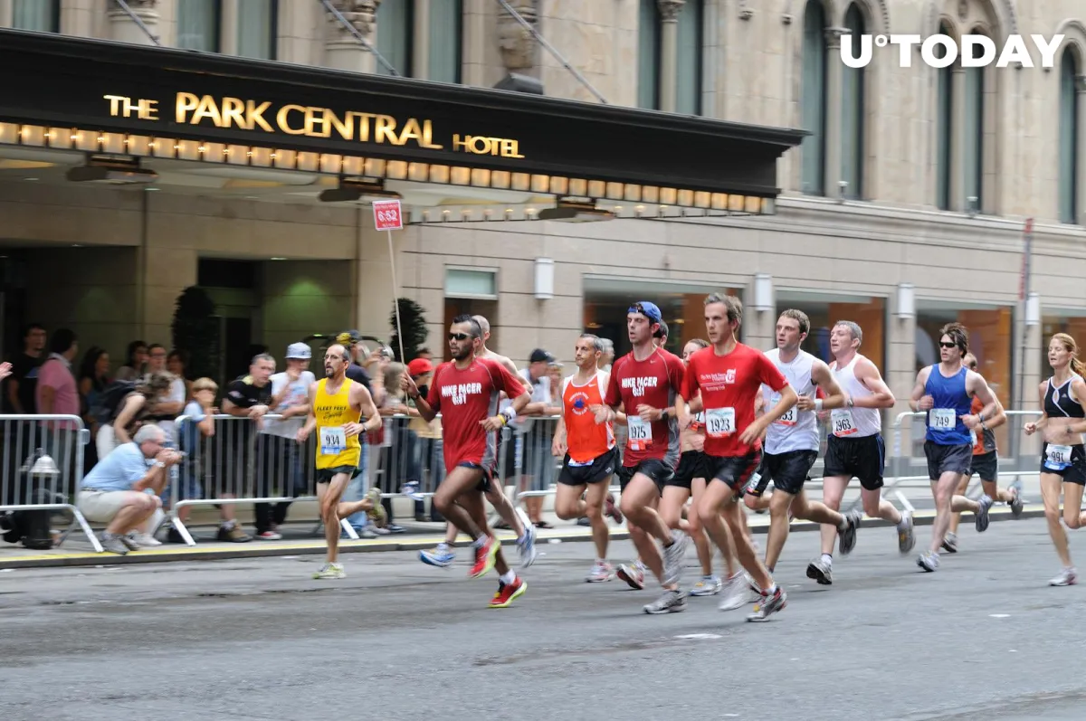 Wife of Top Satoshi Candidate Announces Half Marathon Event for Bitcoiners