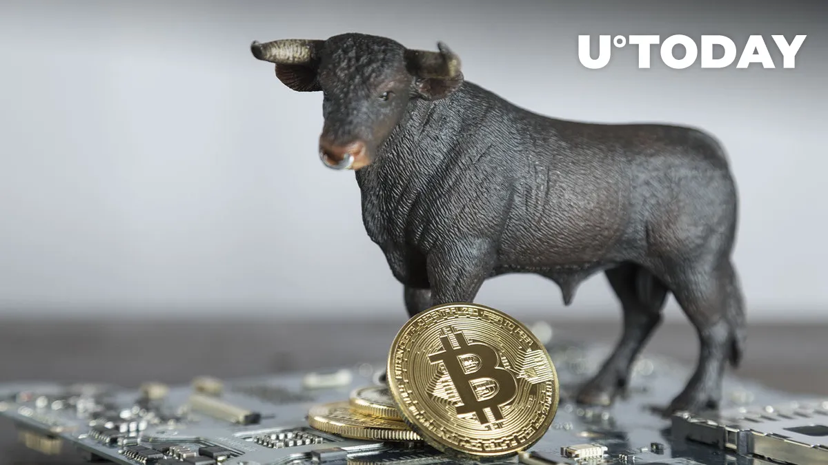Bitcoin (BTC) Delivers Important Bullish Signal for First Time in Over Year
