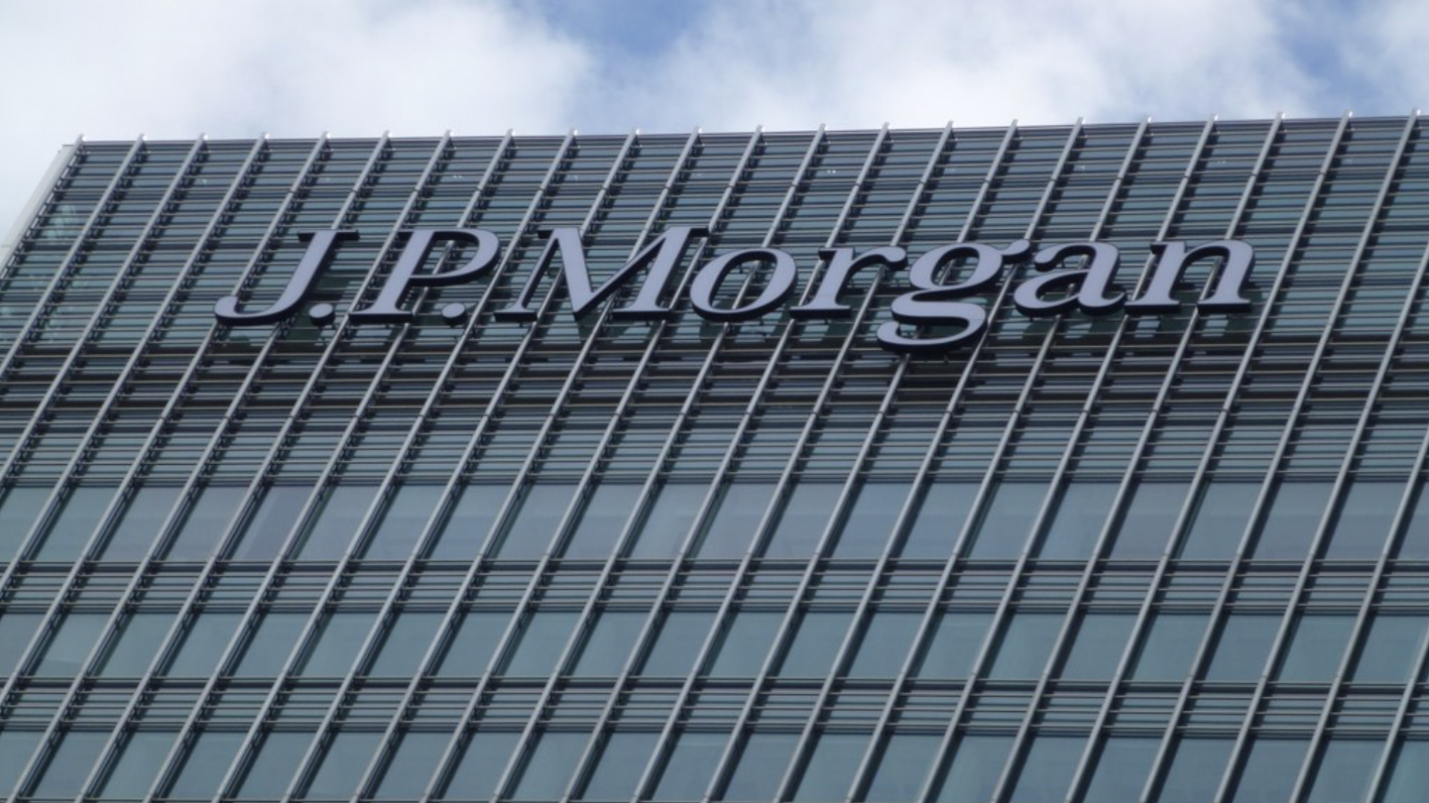 Breaking: JPMorgan Dives Deeper Into Crypto with Bitcoin ETF-Backed Loans -  U.Today