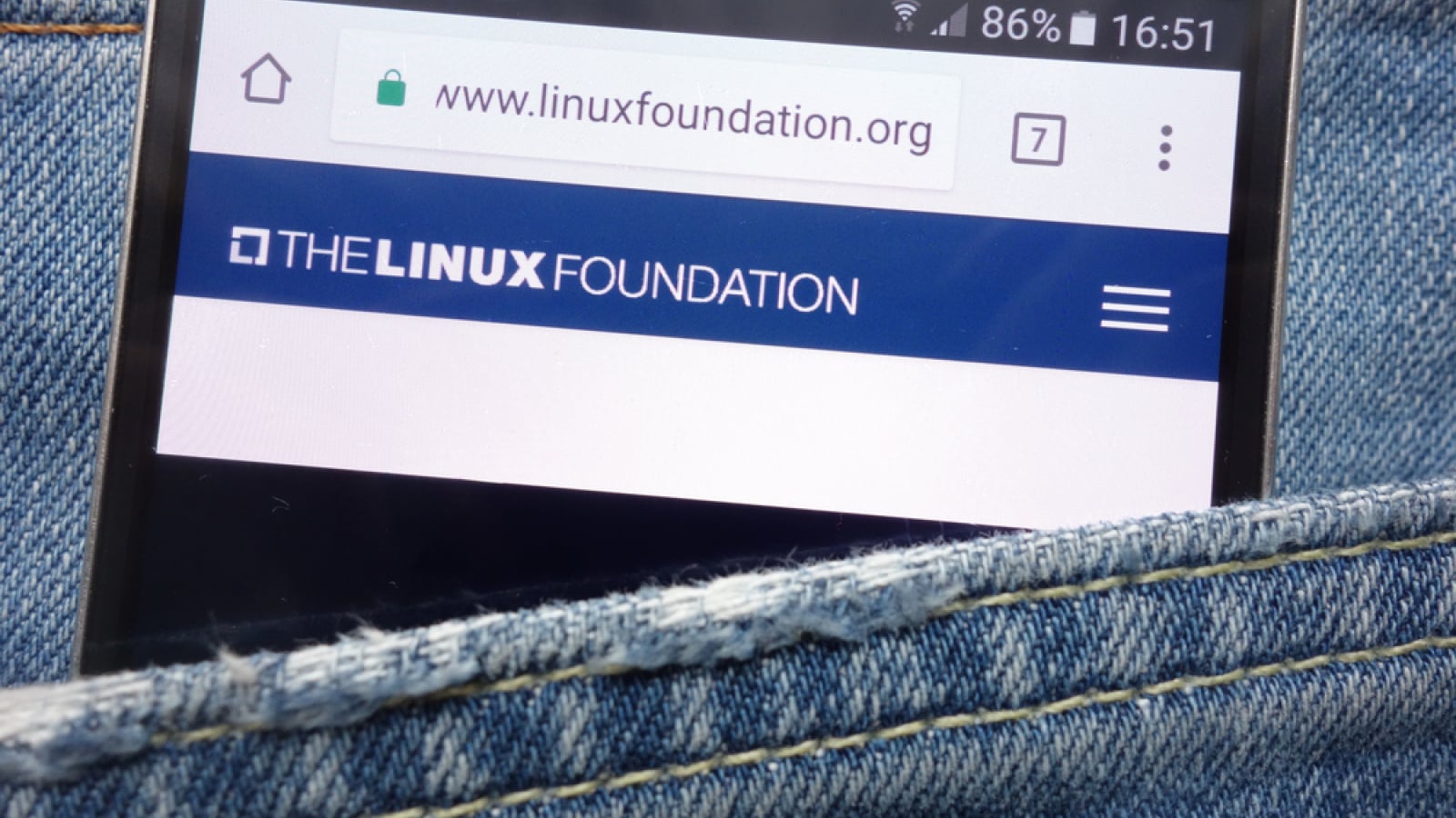 u.today - Alex Dovbnya - Linux Foundation Backs XRP for AI Payments