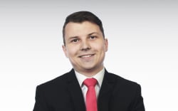 Alex Dovbnya