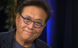 ‘Rich Dad, Poor Dad’ Author Robert Kiyosaki Urges You to ‘Save Yourself’ with Bitcoin