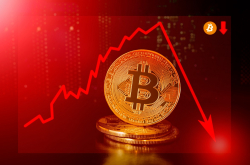 Bitcoin Price Dips to $9,300. Should Bulls Be Worried? 