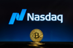 Nasdaq Surges Above 10,000 for the First Time, Leaving Four-Digit Bitcoin in the Dust