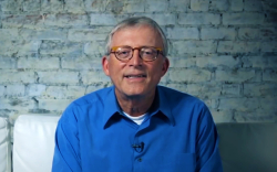 Trading Legend Peter Brandt Compares XRP to U.S. Dollar  