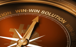 Bitcoin Offers Win-Win Scenario, Regardless of Whether It Will Move Above $10K or Below $9K: Top Trader