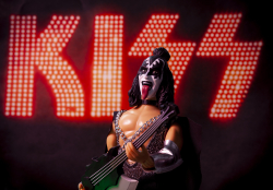 Kiss’ Gene Simmons Doubles Down on His Support for Bitcoin
