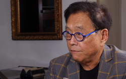 Bitcoin Is Beating Gold and Silver As USD Is Crashing: Robert Kiyosaki