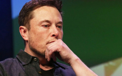 Elon Musk Changes Tune on Bitcoin, Says It's His "Safe Word" 