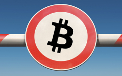 Top British Bank Bans Bitcoiners