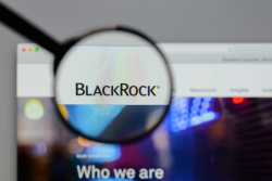 $8.7 Trillion Asset Manager BlackRock Started "Dabbling" in Bitcoin