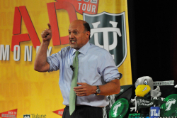 Jim Cramer Waiting for Bitcoin to Tank to $10,000 to Get Back In 