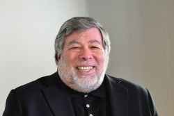 Apple Co-Founder Steve Wozniak Calls Bitcoin a "Miracle," Says It's Better Than Gold