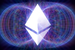Ethereum Slips Below $3K as Crypto Market Turns Red