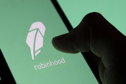 Uniswap’s Native Token Surges 17% on Robinhood Listing