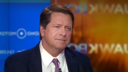 Ripple Enemy, Former SEC Chair, Now Supports It Inadvertently, Here's How