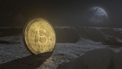 Star Trek Legend William Shatner Wants Bitcoin (BTC) to Go to Moon