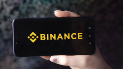 New Binance CEO? Exchange Calls Bloomberg's Claims 'Speculation'