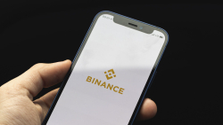 This AI Coin Jumps 17% After This Binance Announcement