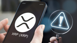 XRP Community Receives Important Warning as This Development Awaits