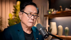 'Rich Dad Poor Dad' Author: Buy Bitcoin, Don't Be Loser