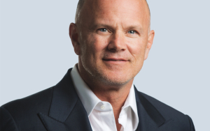 Bitcoin or Gold? Mike Novogratz Names His Favorite Asset  