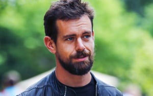 “Only Bitcoin”: Jack Dorsey Denies Owning Ethereum After Criticizing Coinbase’s Anti-Activism Stance 