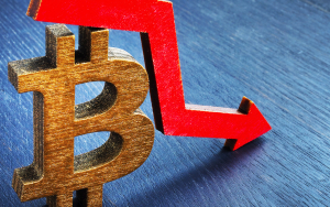 Bitcoin Could Plunge to $26K If This Pattern Plays Out